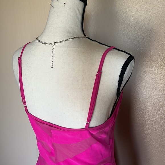 🎉 Pink Zebra - Picture 4 of 4